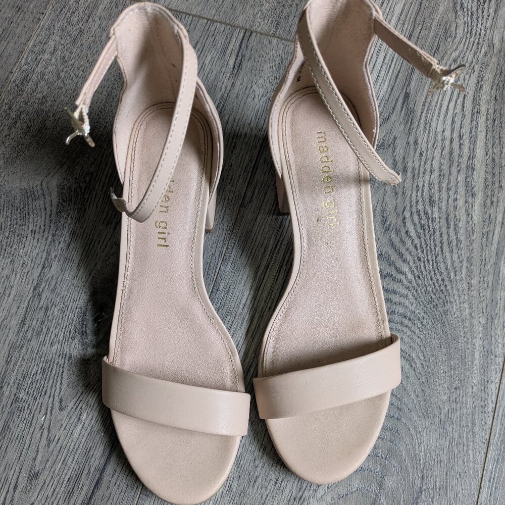 Madden girl nude heels